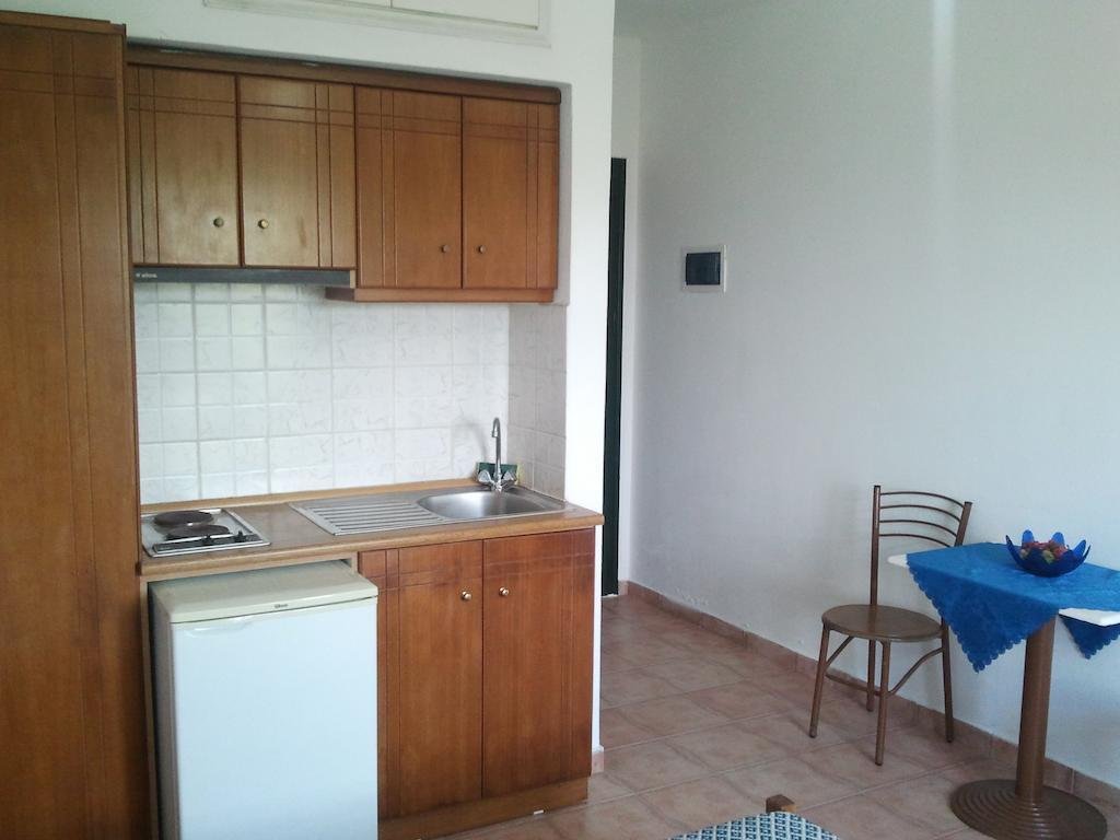 Dionisis Studios Варос Номер фото